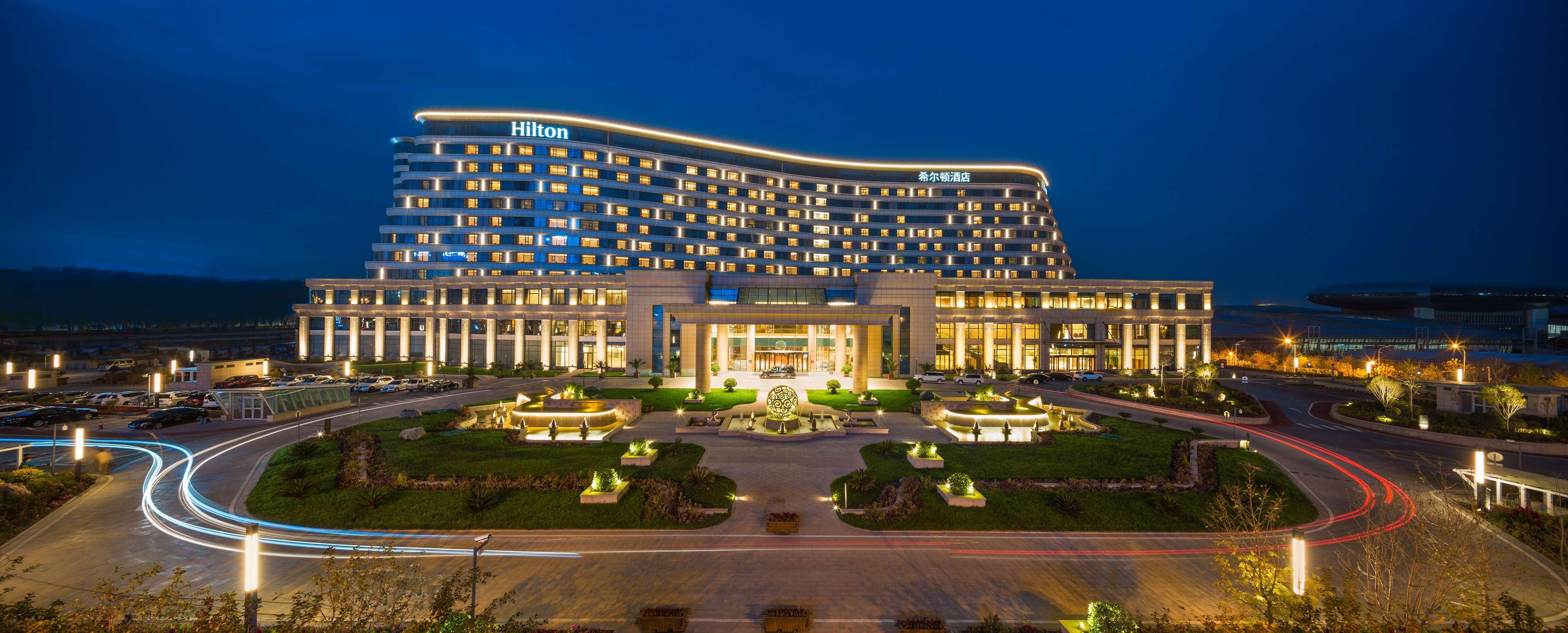 Hilton Urumqi Ngoại thất bức ảnh