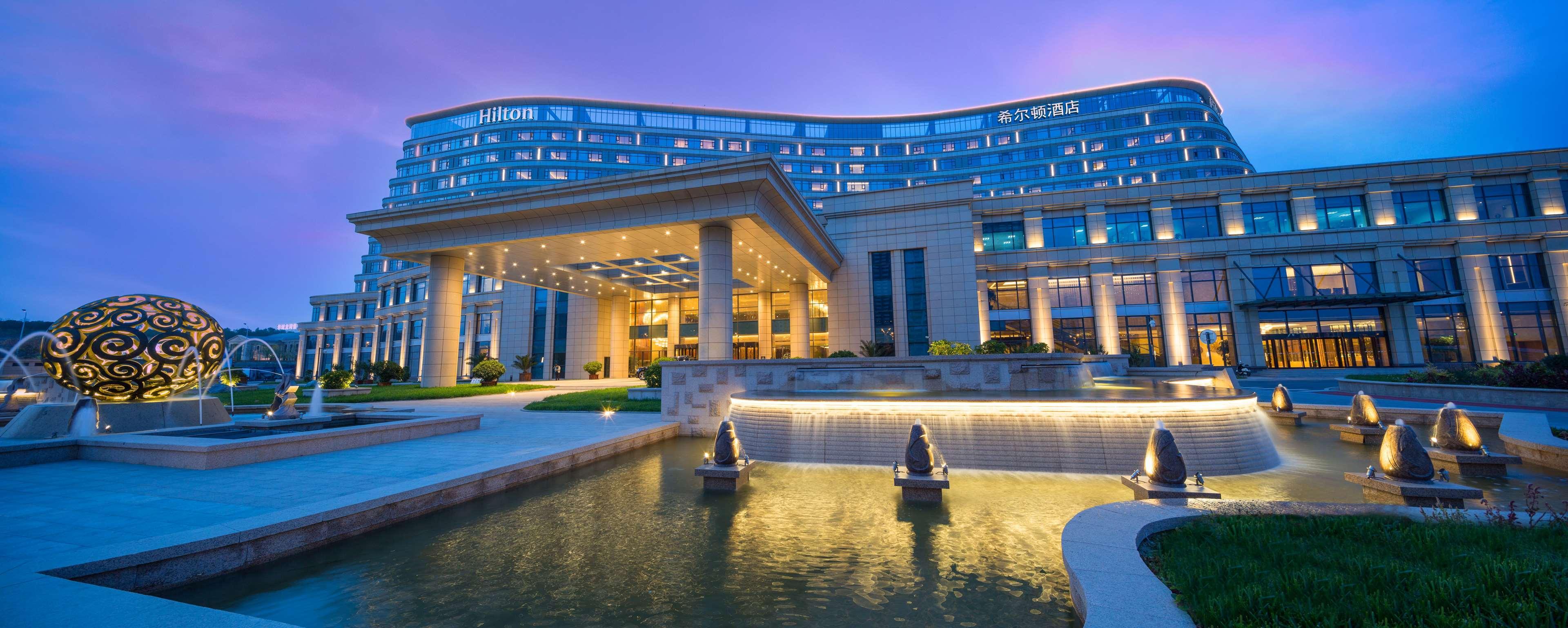 Hilton Urumqi Ngoại thất bức ảnh