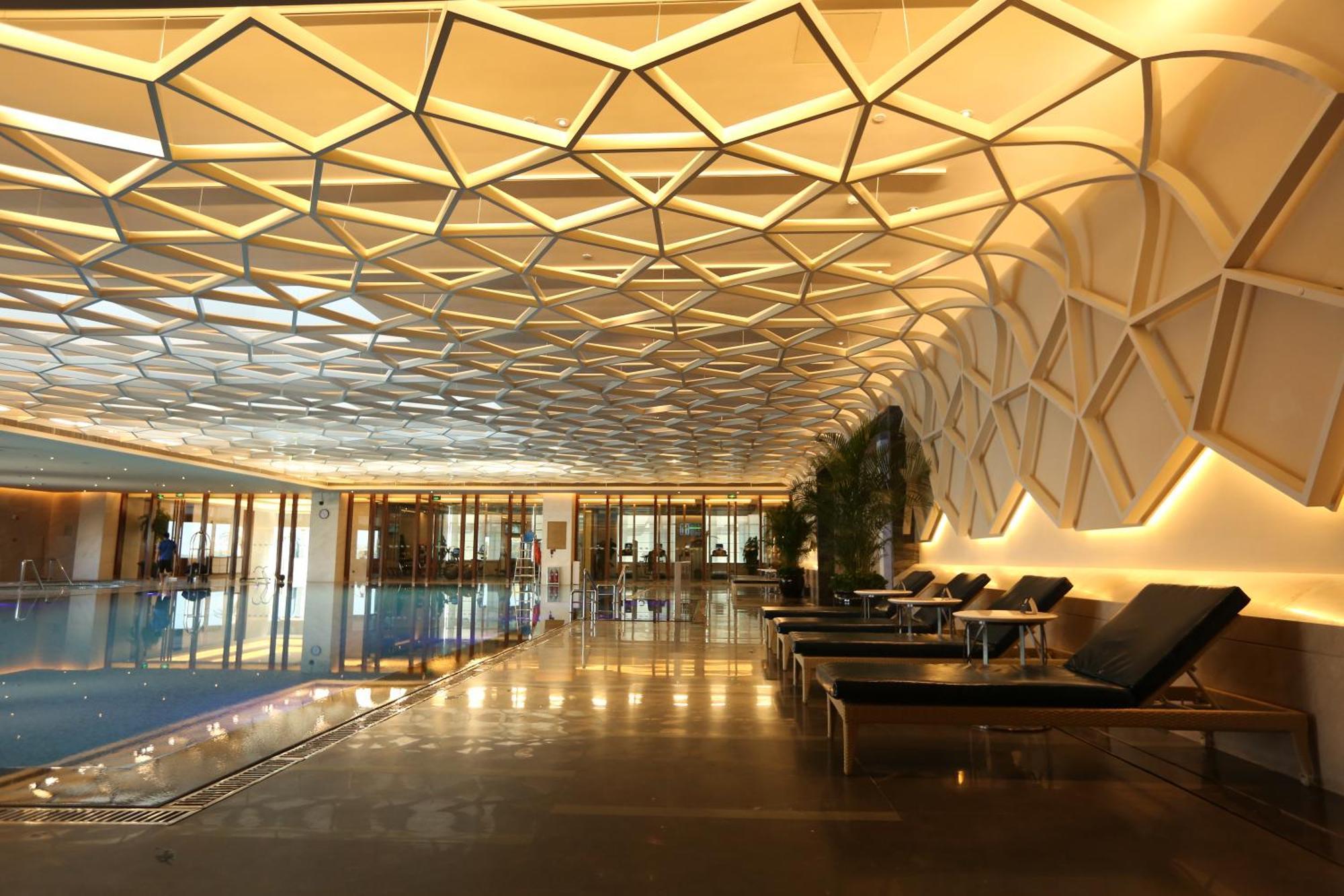 Hilton Urumqi Ngoại thất bức ảnh