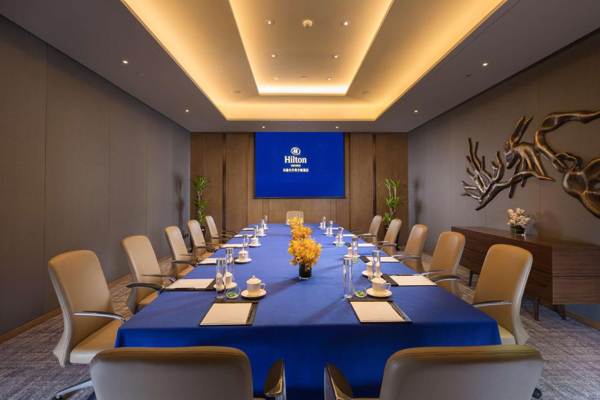 Hilton Urumqi Ngoại thất bức ảnh