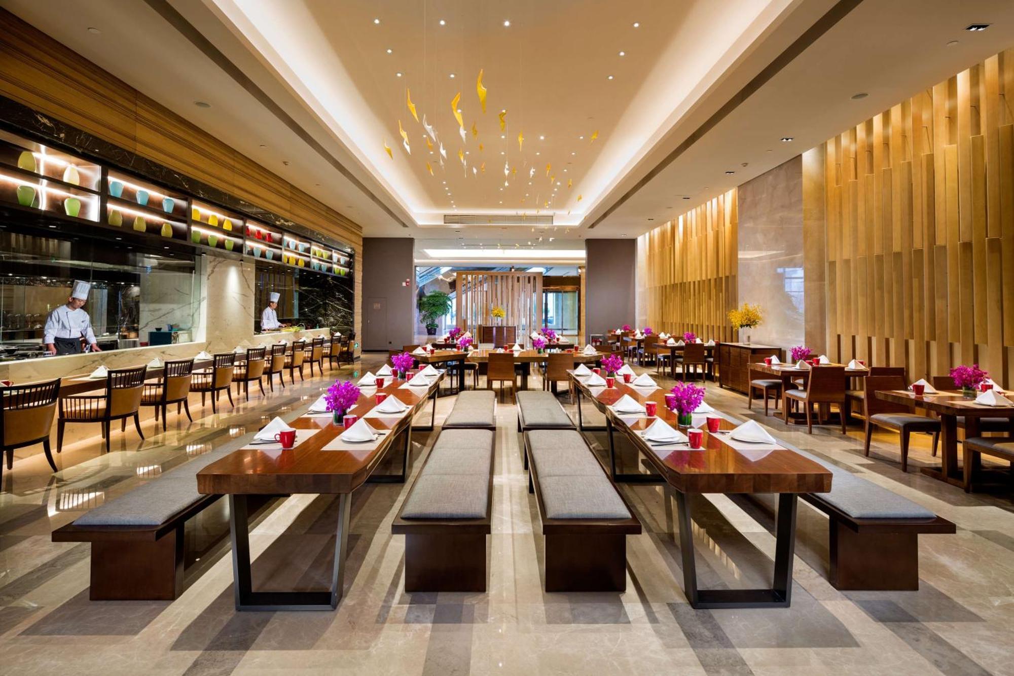 Hilton Urumqi Ngoại thất bức ảnh