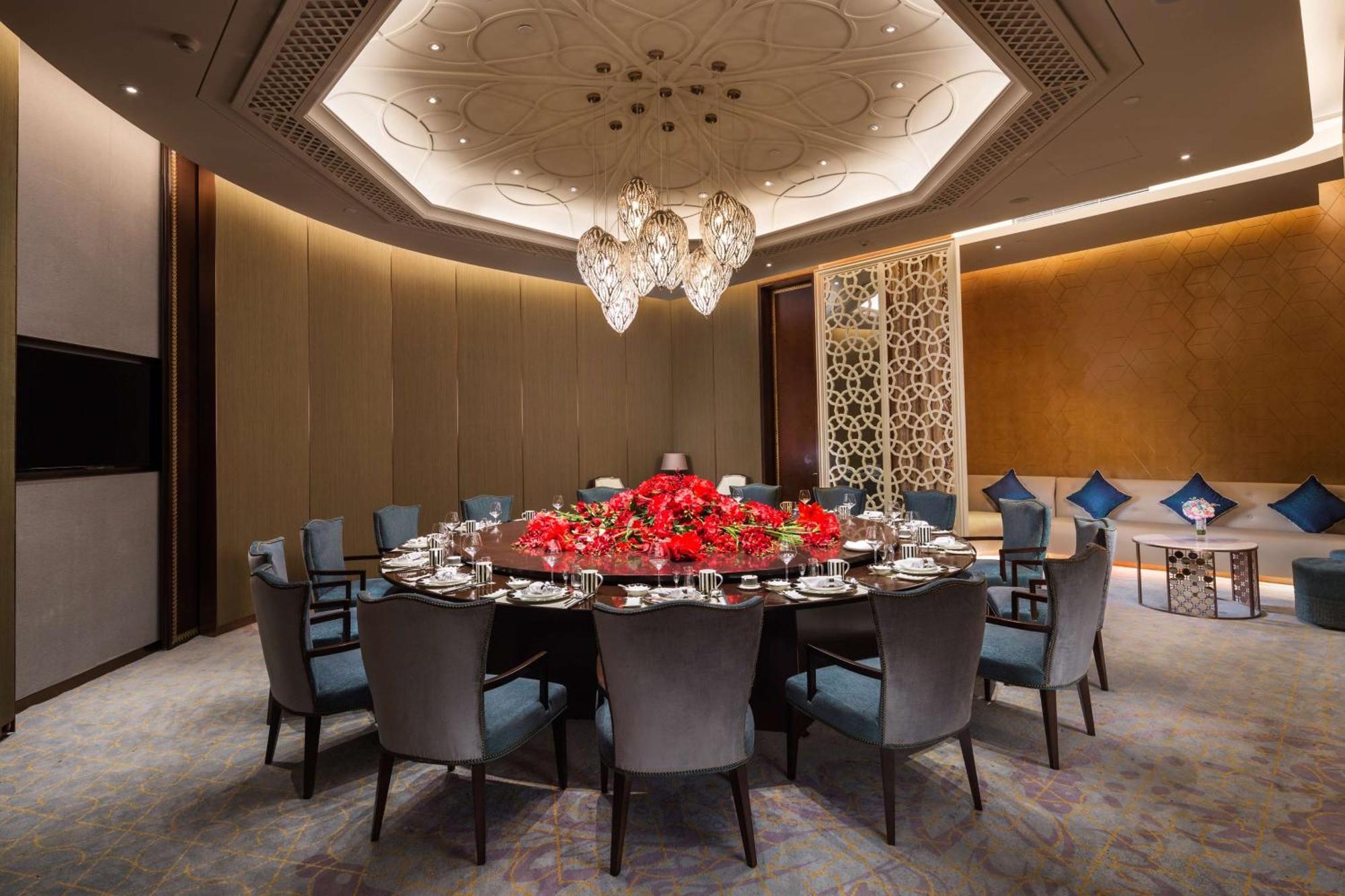 Hilton Urumqi Ngoại thất bức ảnh